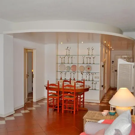 Centre 2 Bedroom Cozy Apartment Albufeira