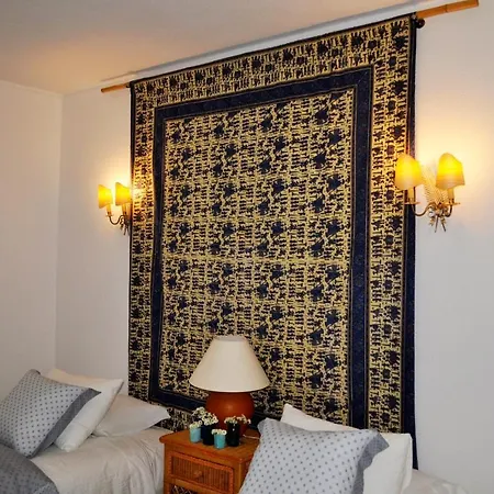 Centre 2 Bedroom Cozy *