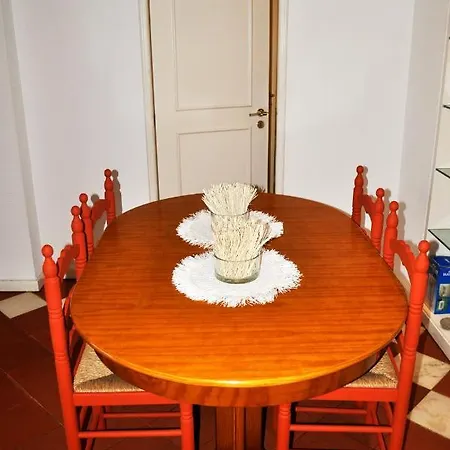 Centre 2 Bedroom Cozy 阿尔布费拉